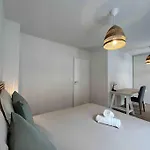 펜션 La Maison Bleue, Jardin & 300m *